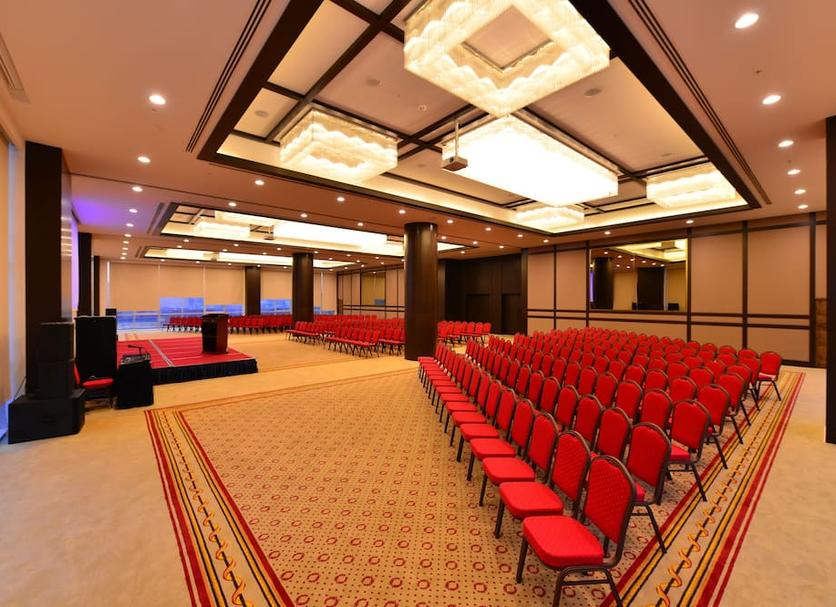 Ruang konferensi Foto