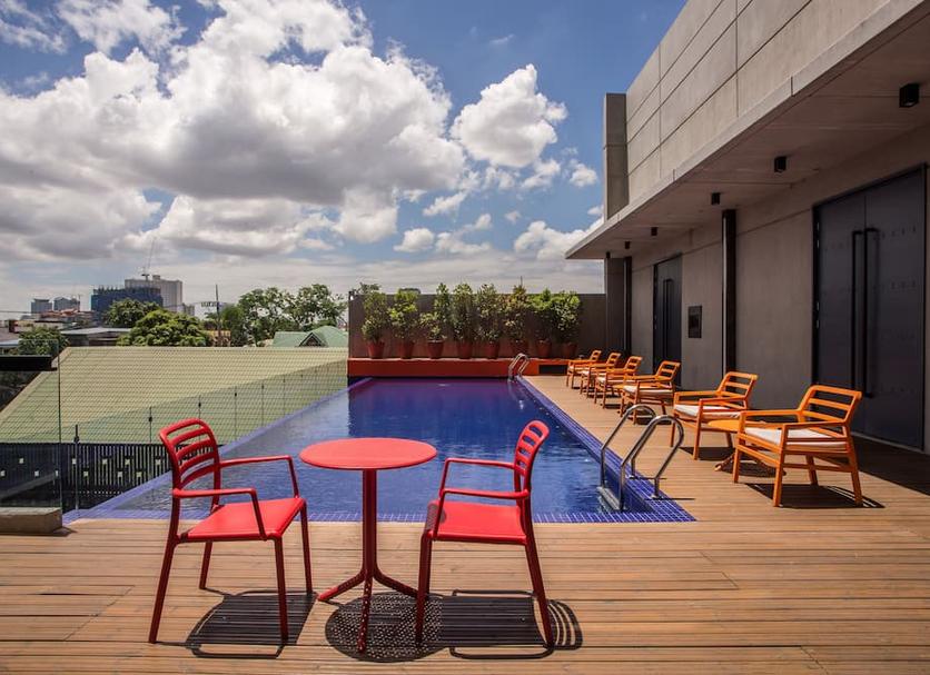 Kolam Foto