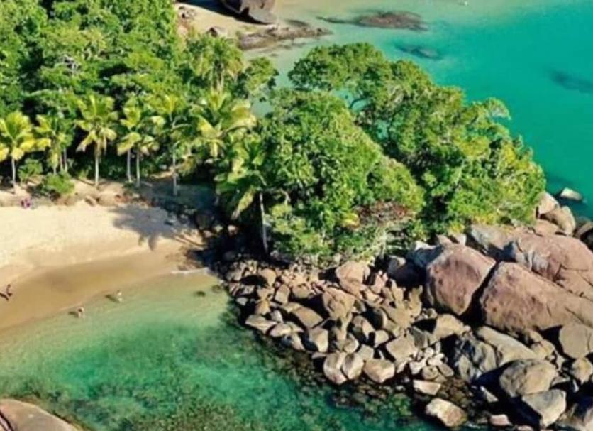 Pemandangan luar Foto