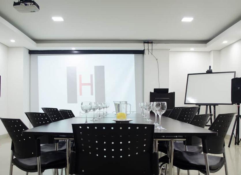 Ruang konferensi Foto