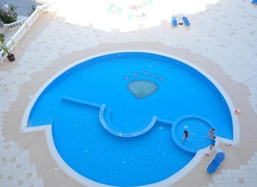 Kolam Foto