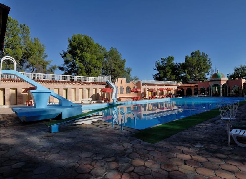 Kolam Foto