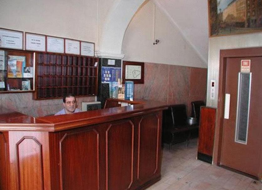 Resepsionis Foto