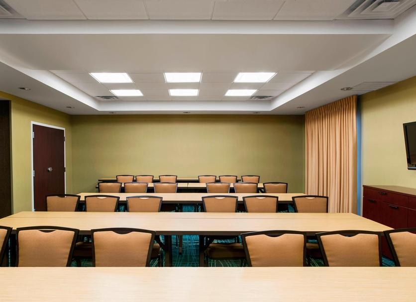 Ruang konferensi Foto