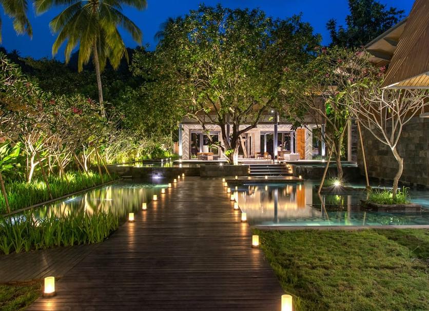 Pemandangan luar Foto