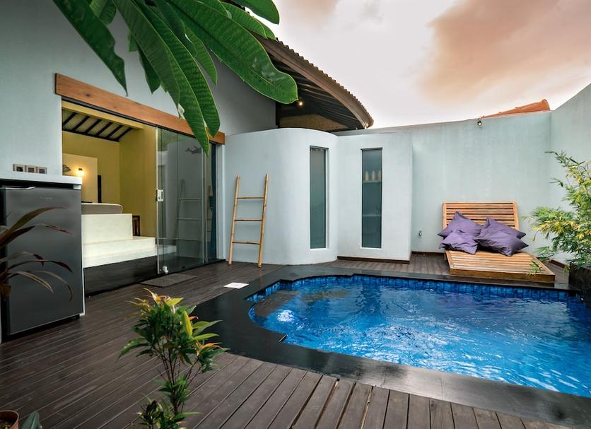 Kolam Foto