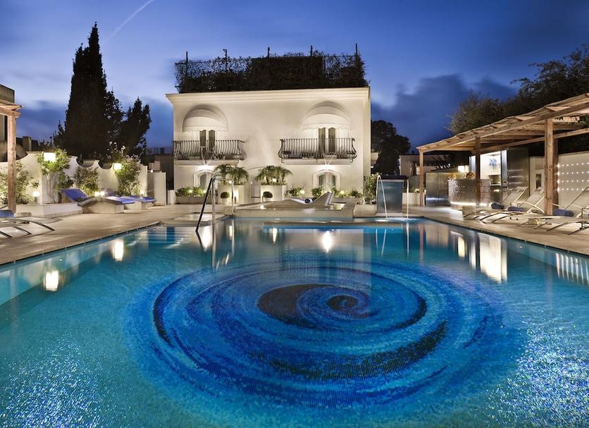 Kolam Foto
