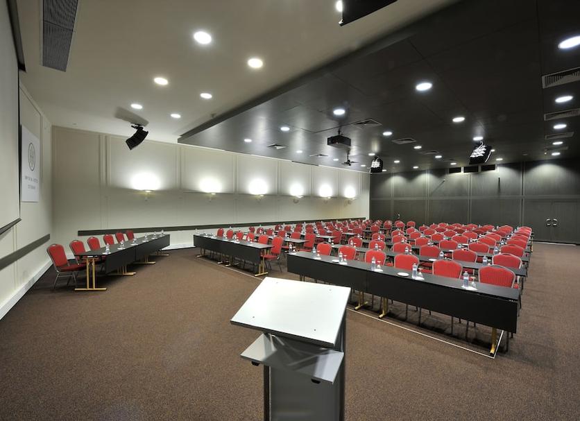 Ruang konferensi Foto