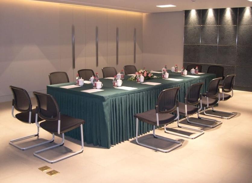Ruang konferensi Foto