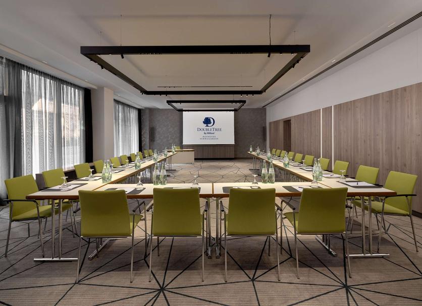 Ruang konferensi Foto