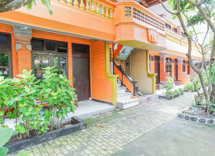 Pemandangan luar Foto