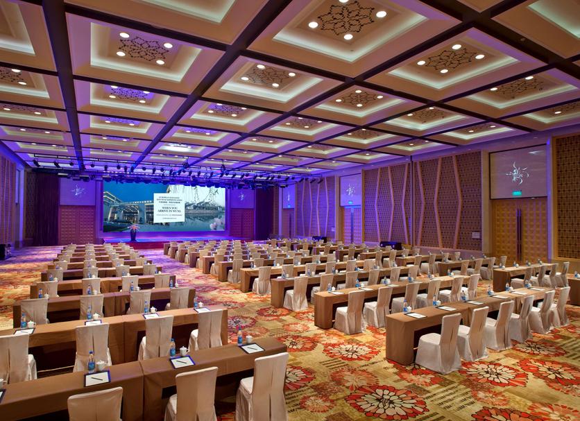 Ruang konferensi Foto
