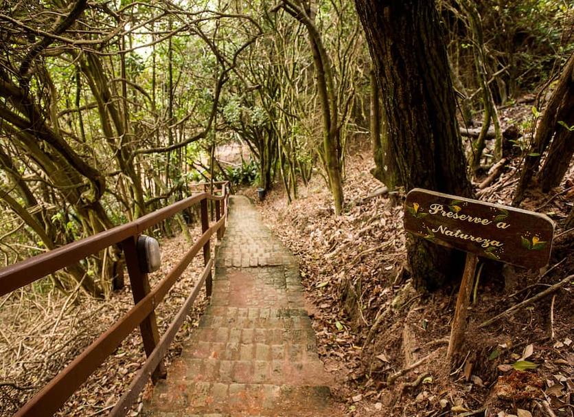 Pemandangan luar Foto