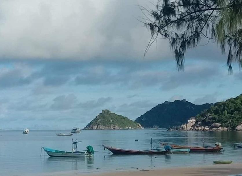 Pemandangan luar Foto