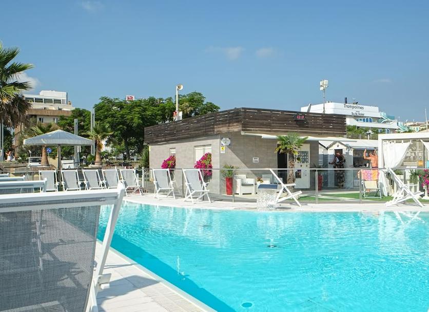 Kolam Foto