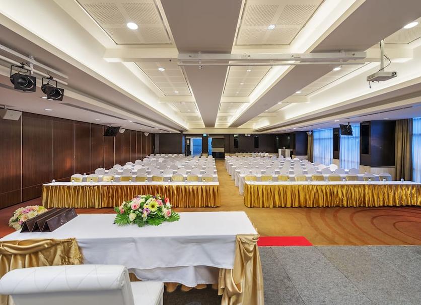 Ruang konferensi Foto