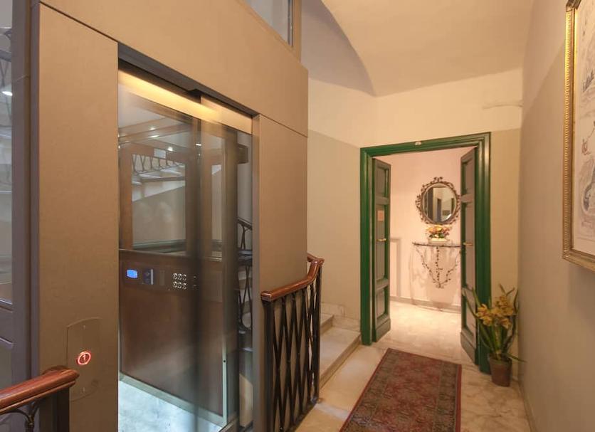 Lorong Foto
