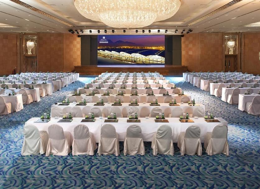 Ruang konferensi Foto
