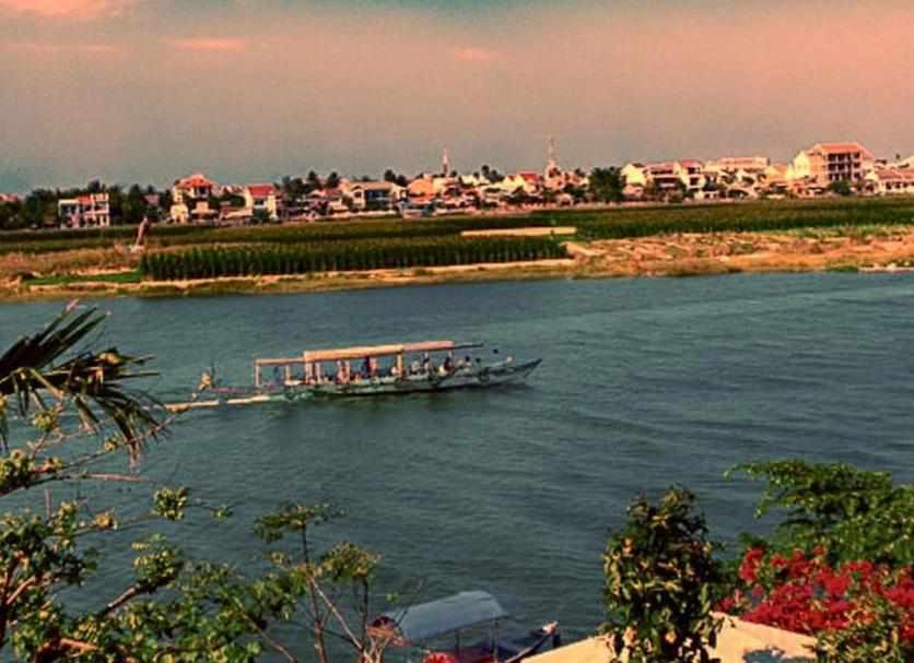 Pemandangan luar Foto