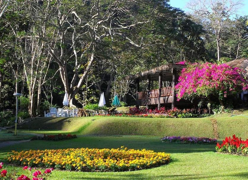 Pemandangan luar Foto