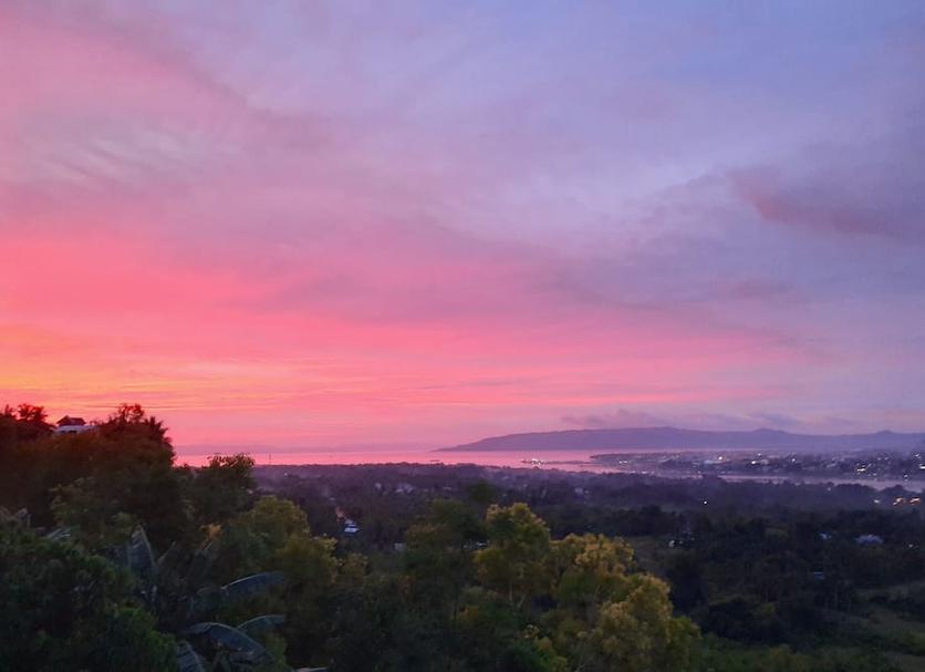 Pemandangan luar Foto