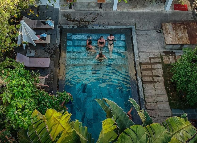 Kolam Foto