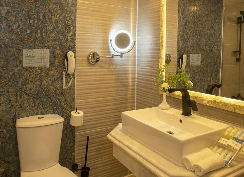Kamar Mandi Foto