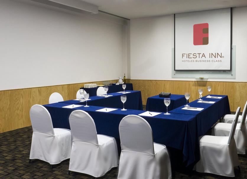 Ruang konferensi Foto
