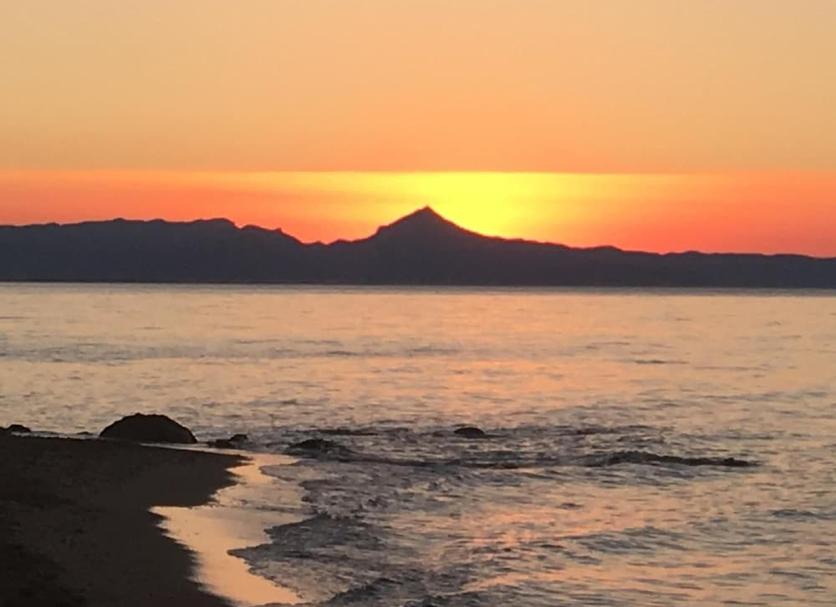Pemandangan luar Foto