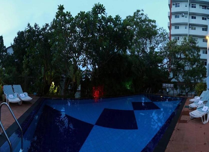 Kolam Foto