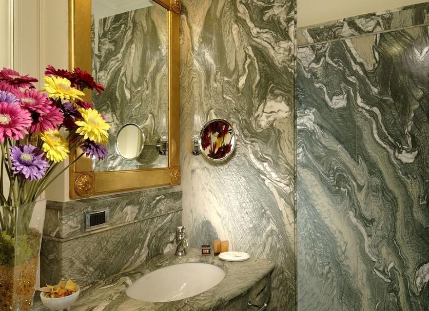 Kamar Mandi Foto