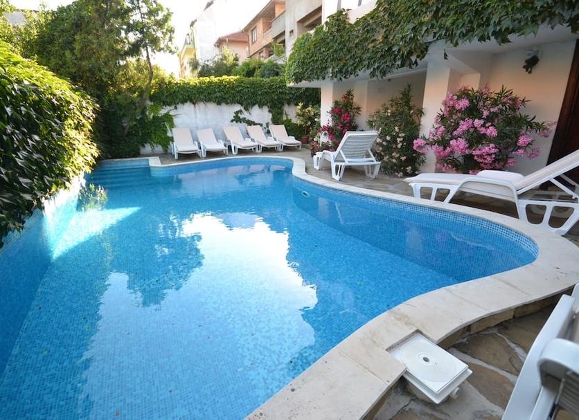 Kolam Foto
