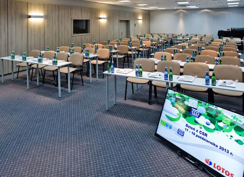 Ruang konferensi Foto