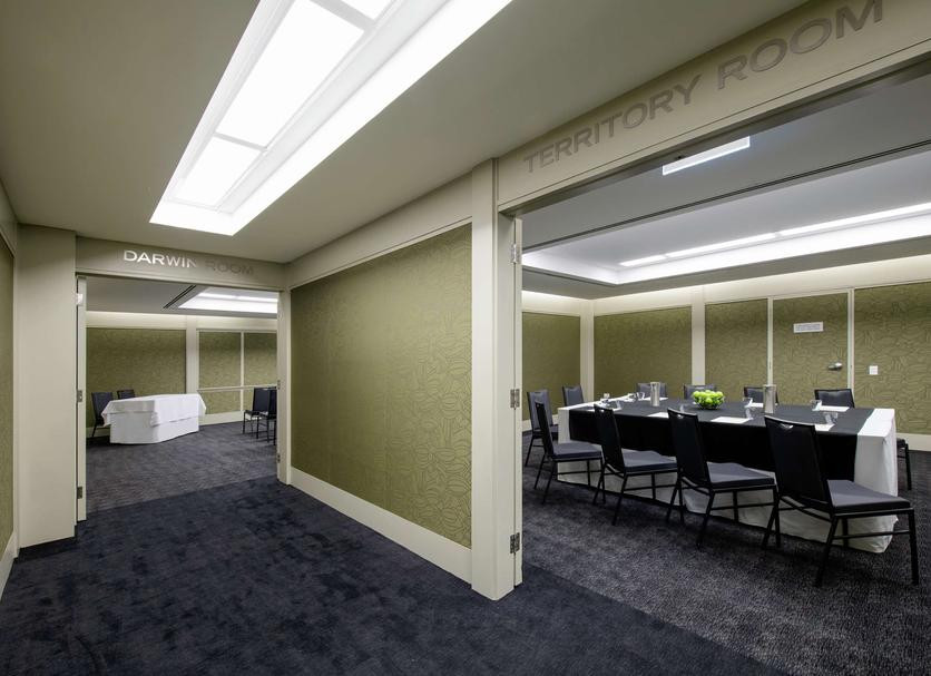 Ruang konferensi Foto