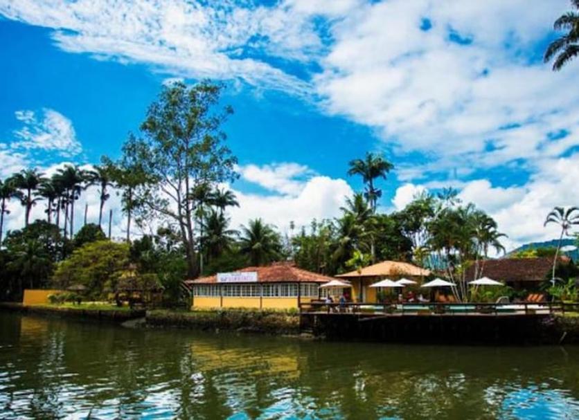 Pemandangan luar Foto