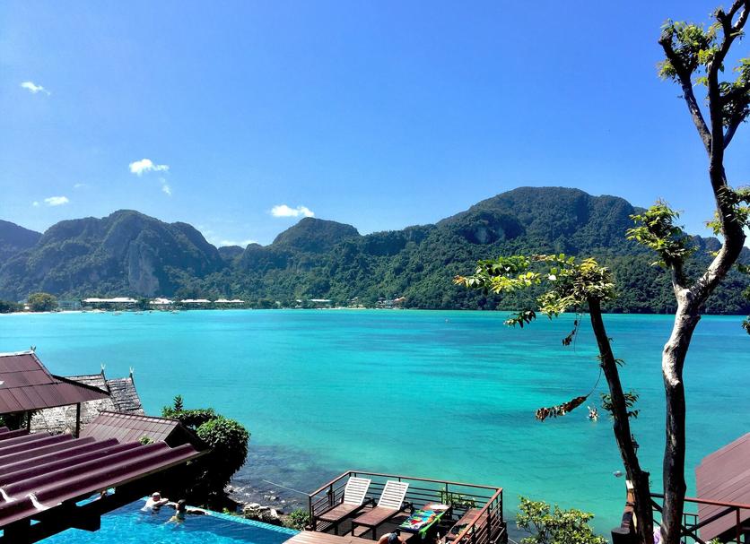 Pemandangan luar Foto