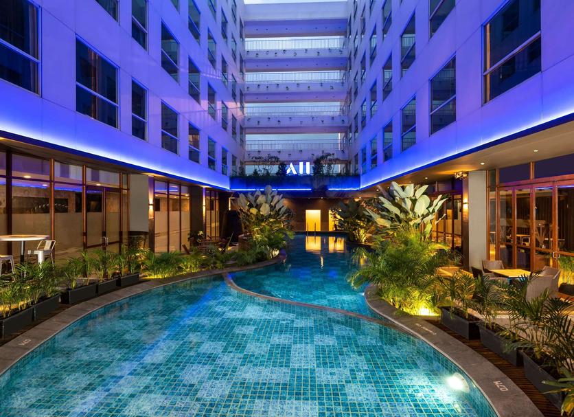 Kolam Foto