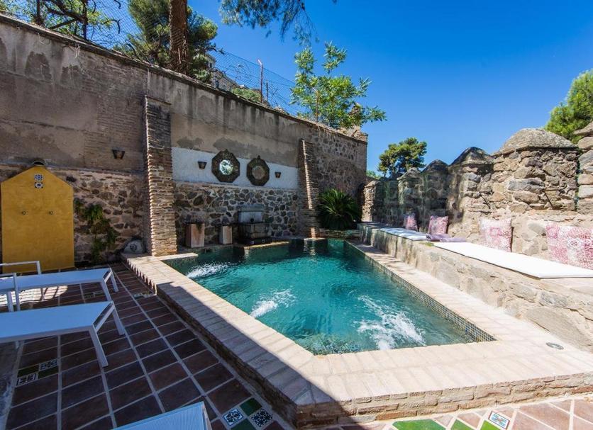 Kolam Foto