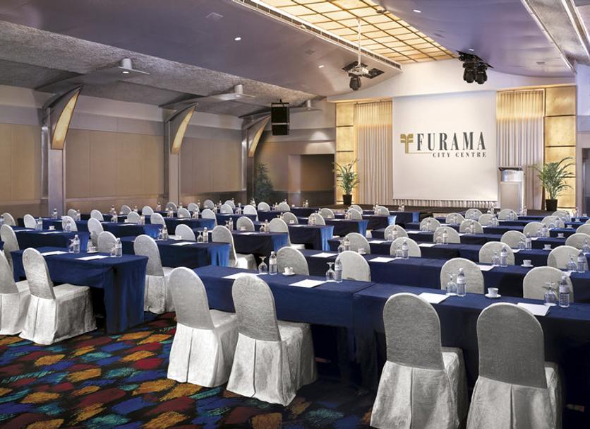 Ruang konferensi Foto