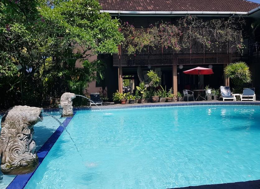 Kolam Foto