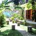Pemandangan luar