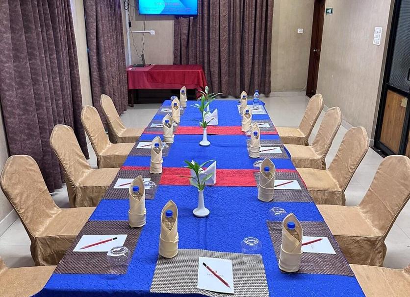 Ruang konferensi Foto