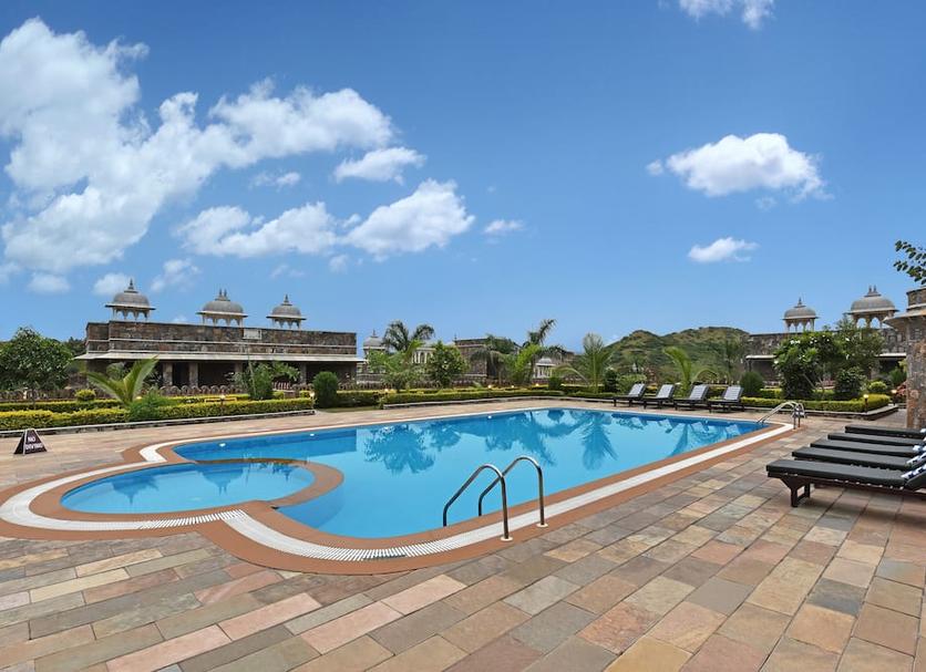 Kolam Foto