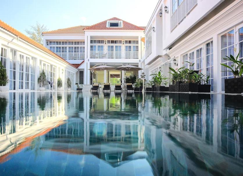 Kolam Foto