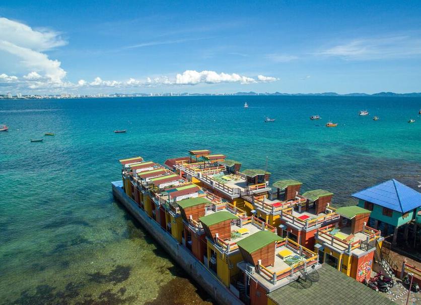 Pemandangan luar Foto