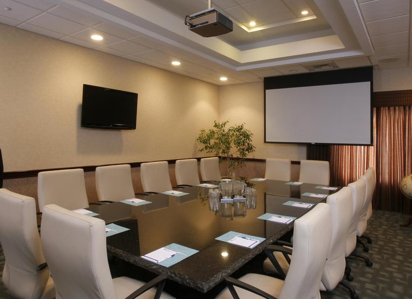 Ruang konferensi Foto