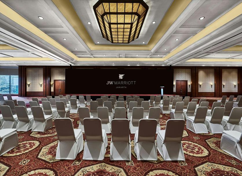 Ruang konferensi Foto