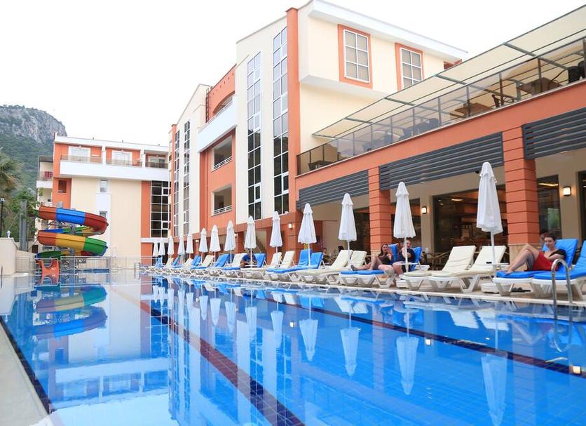 Kolam Foto