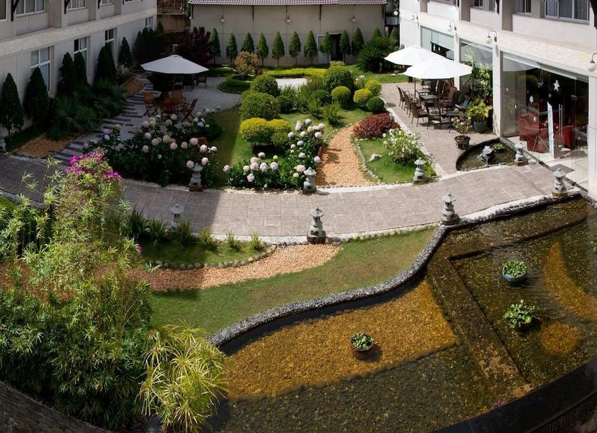 Pemandangan luar Foto