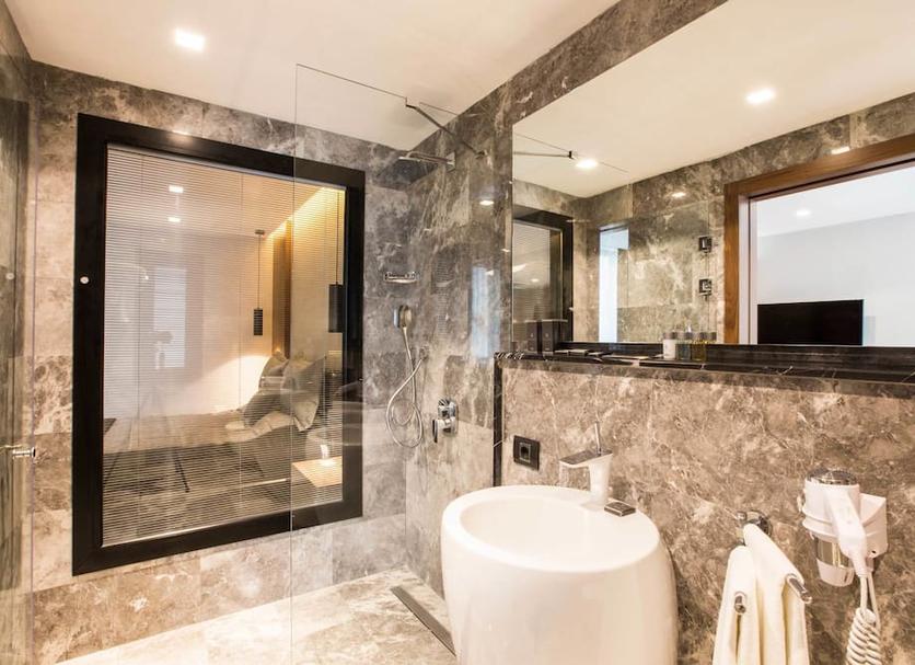 Kamar Mandi Foto